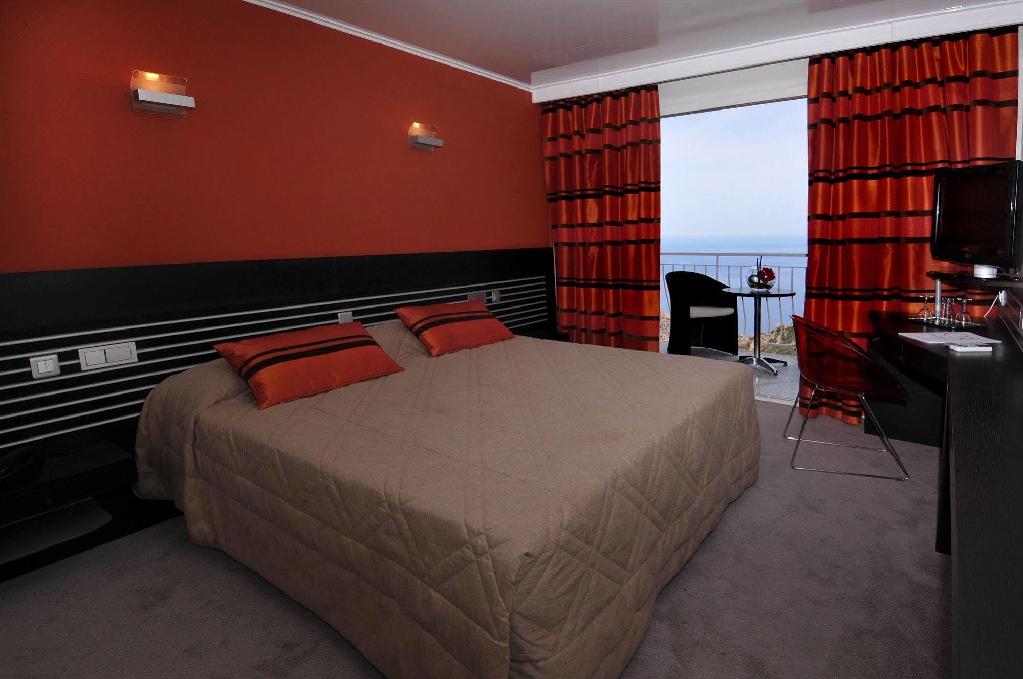 Hotel Capo Rosso Piana  Buitenkant foto
